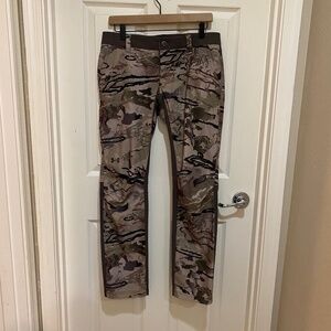 Under Armour Storm Camo Pants‎ Women's Size 10/32